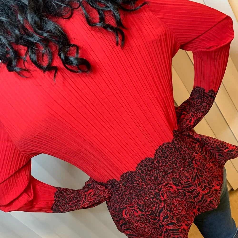 Vintage Blouse💋 - Picture 5 of 6